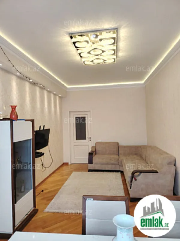 Satılır 2 otaqlı yeni tikili 70 m²