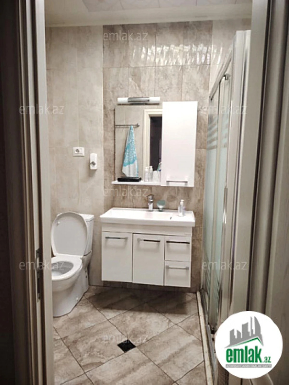 Satılır 2 otaqlı yeni tikili 70 m²