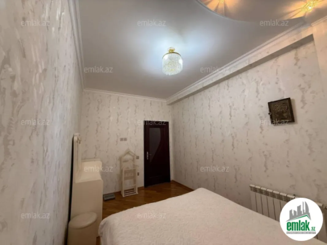 Satılır 3 otaqlı yeni tikili 98 m²