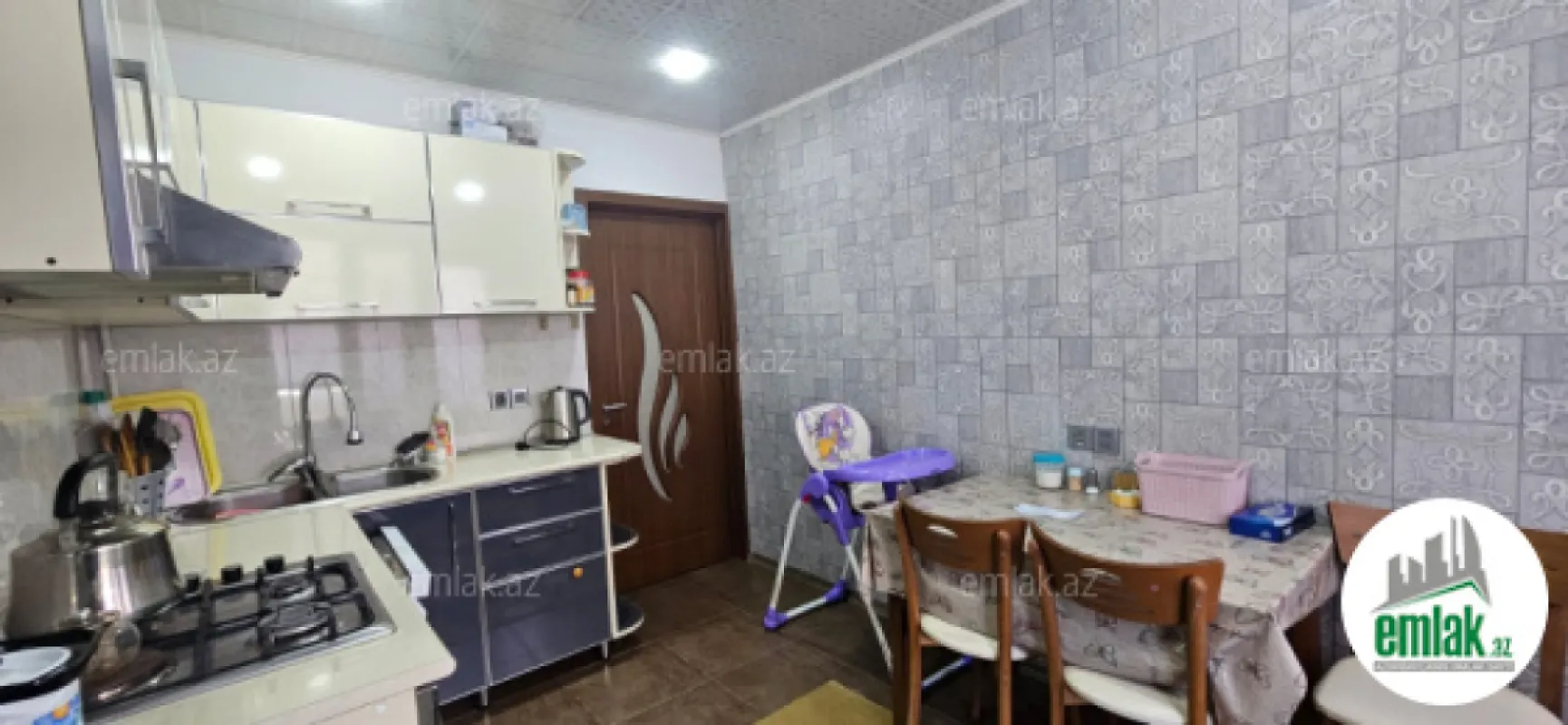 Satılır 3 otaqlı köhnə tikili 96 m²