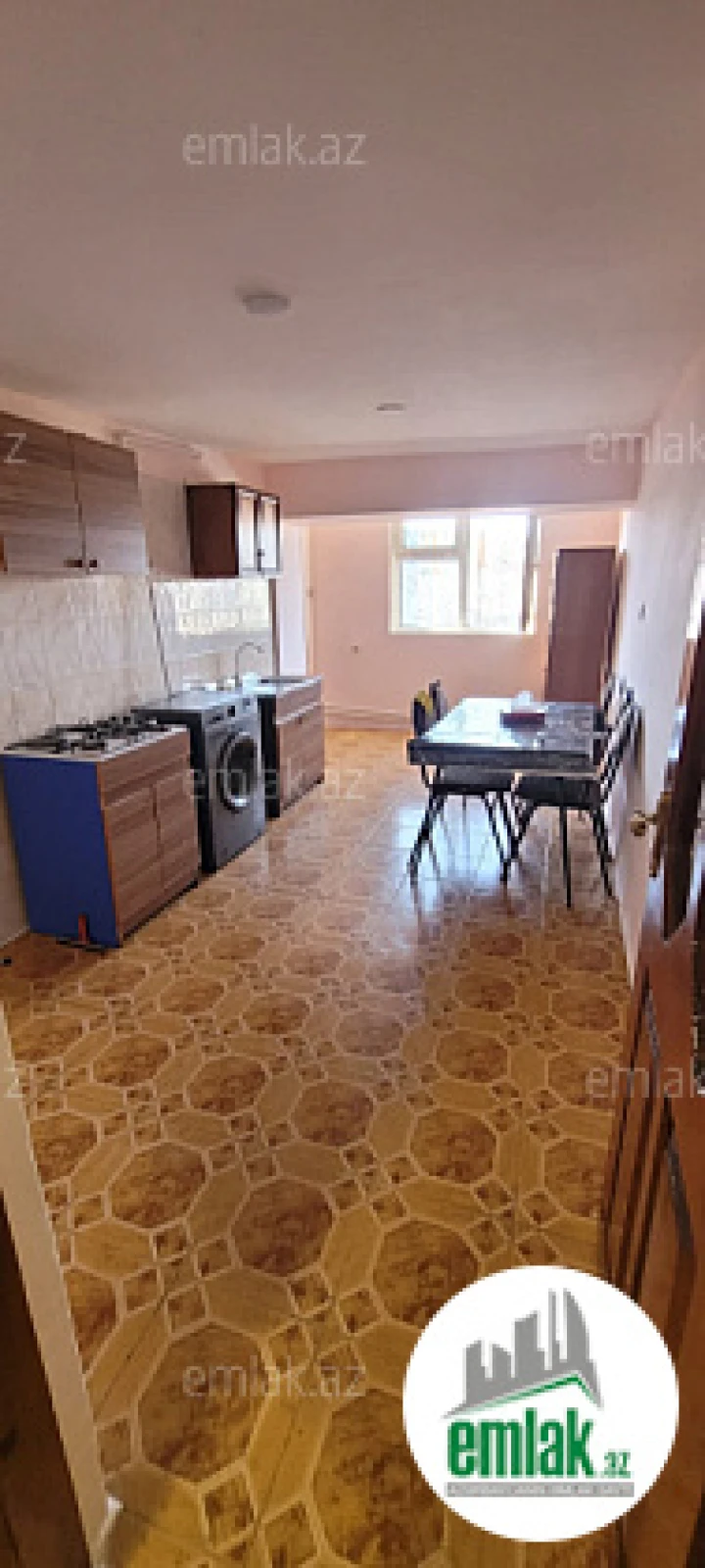 Satılır 3 otaqlı köhnə tikili 96 m²