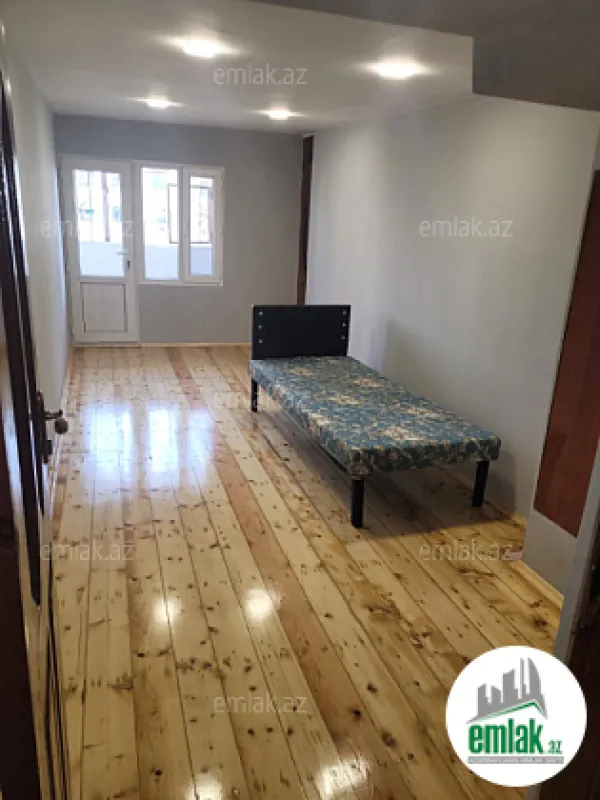 Satılır 3 otaqlı köhnə tikili 96 m²