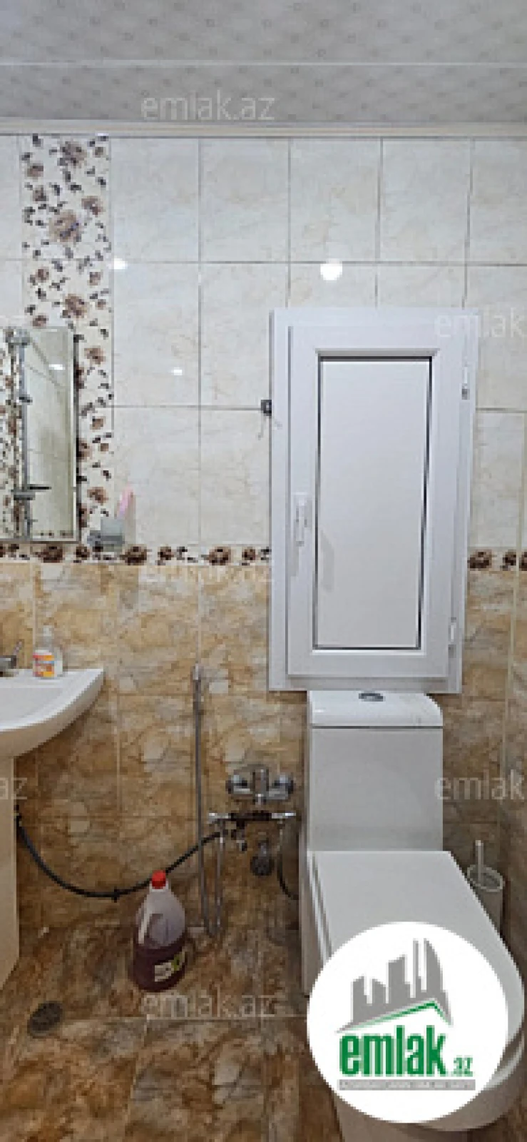 Satılır 3 otaqlı köhnə tikili 96 m²