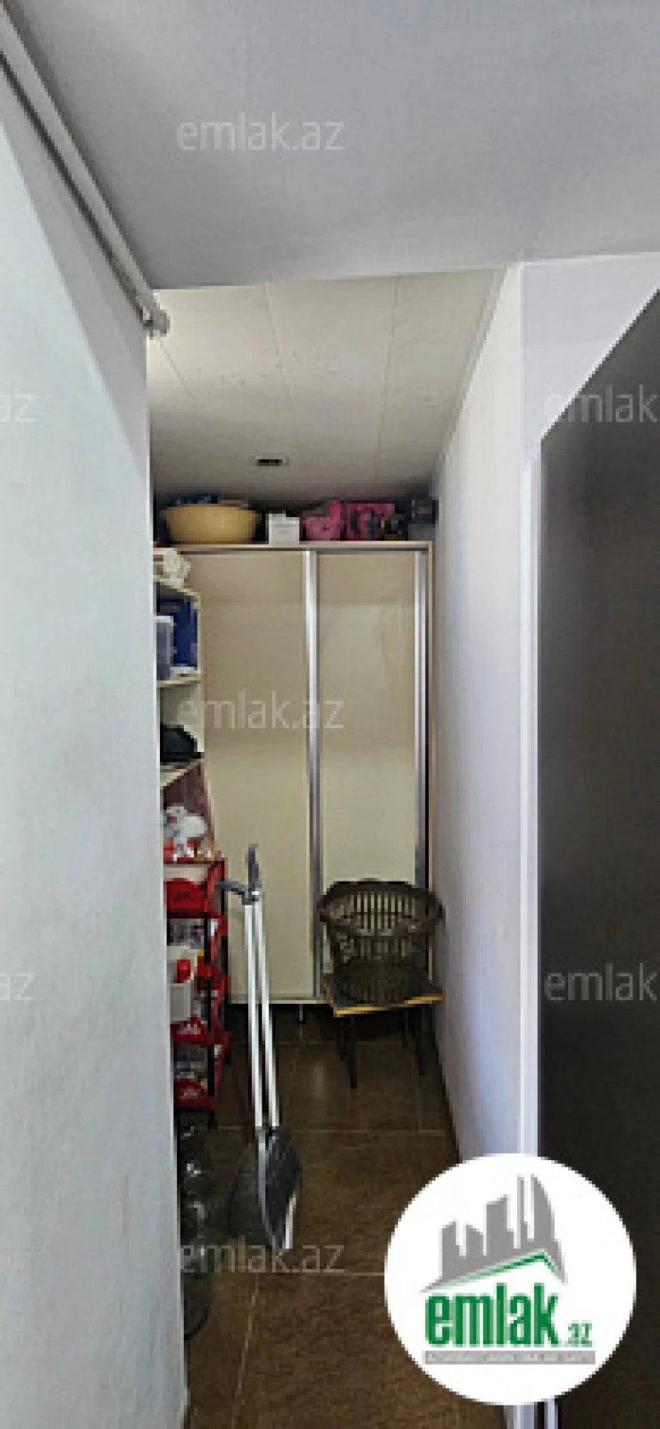 Satılır 3 otaqlı köhnə tikili 96 m²