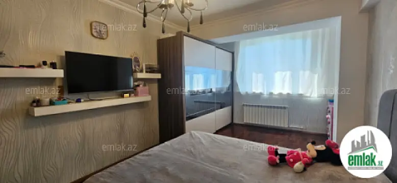 Satılır 3 otaqlı köhnə tikili 96 m²