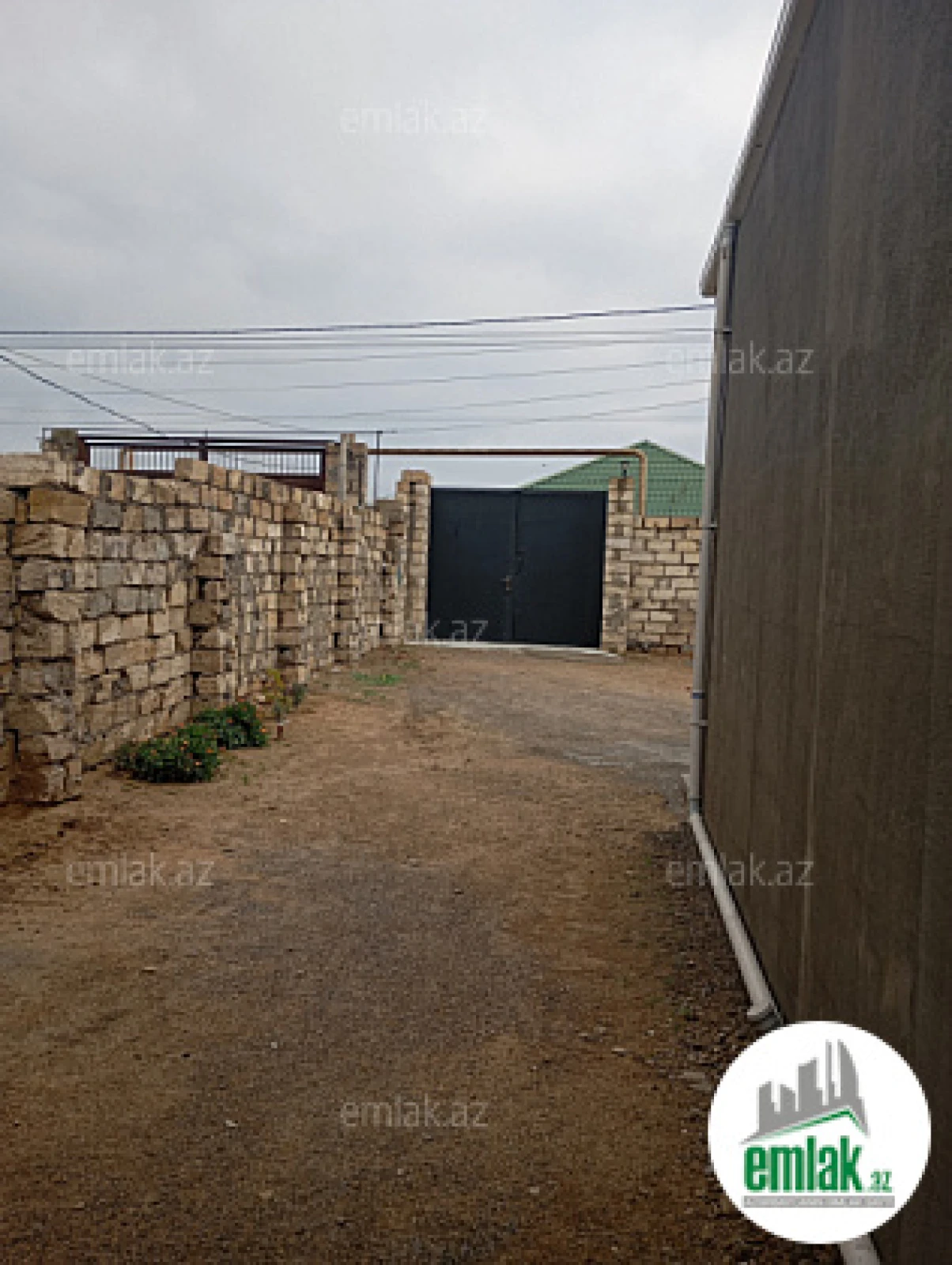 Satılır 3 otaqlı həyət evi 90 m²