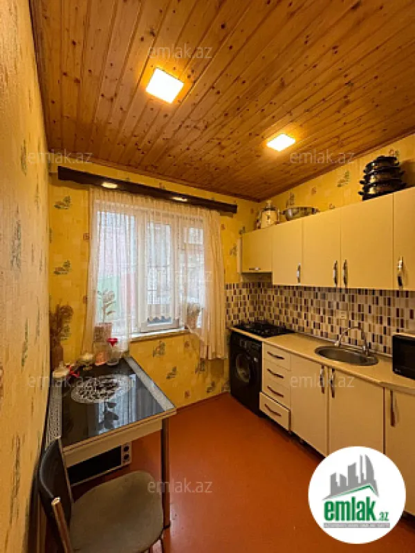 Satılır 2 otaqlı həyət evi 50 m²