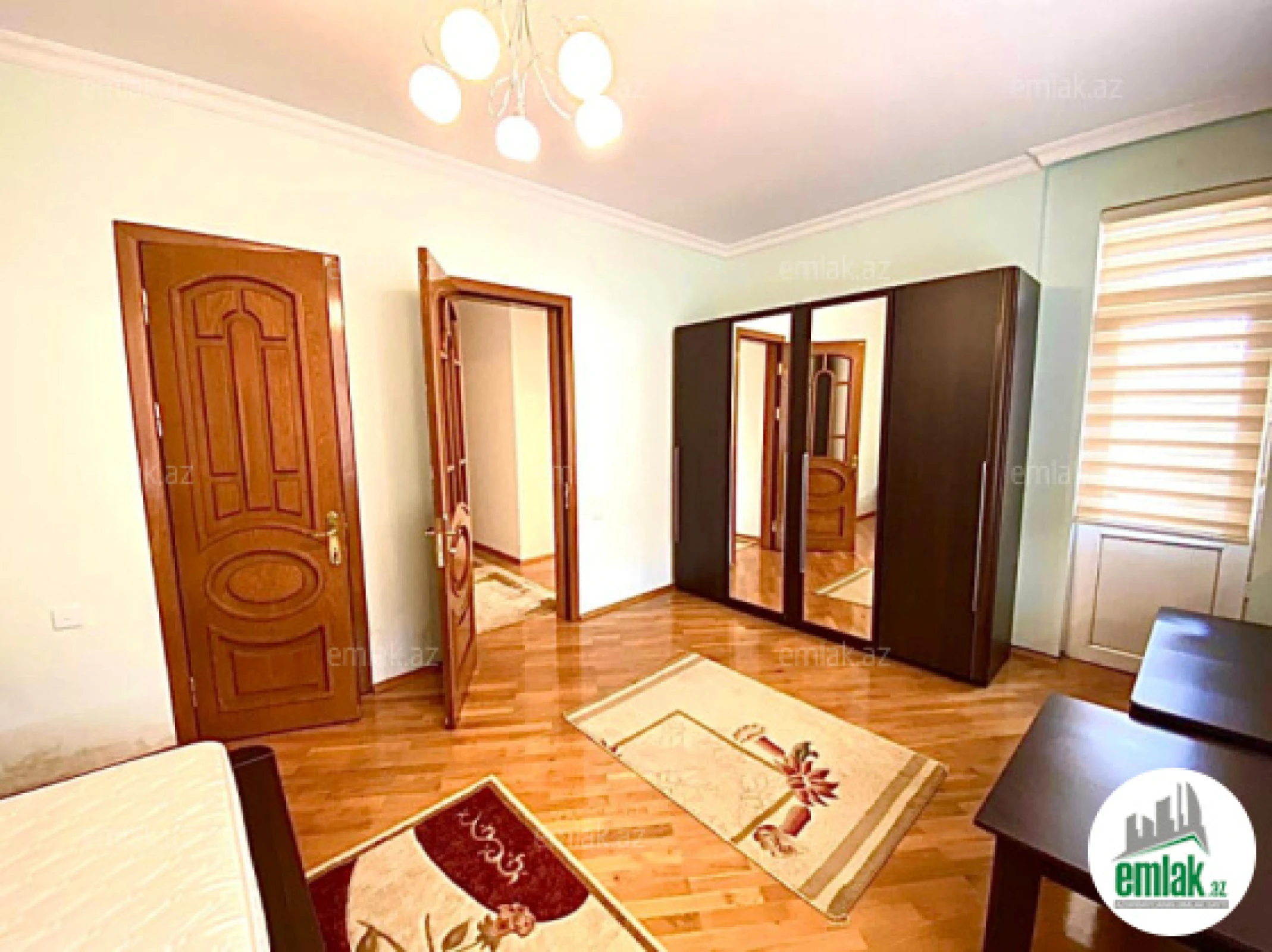 Satılır 3 otaqlı yeni tikili 202 m²