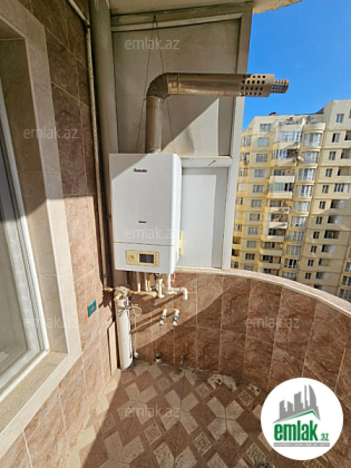 Satılır 3 otaqlı yeni tikili 100 m²