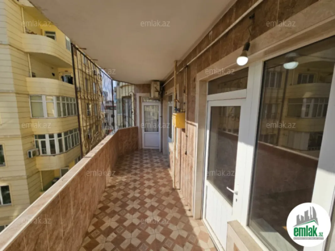 Satılır 3 otaqlı yeni tikili 100 m²