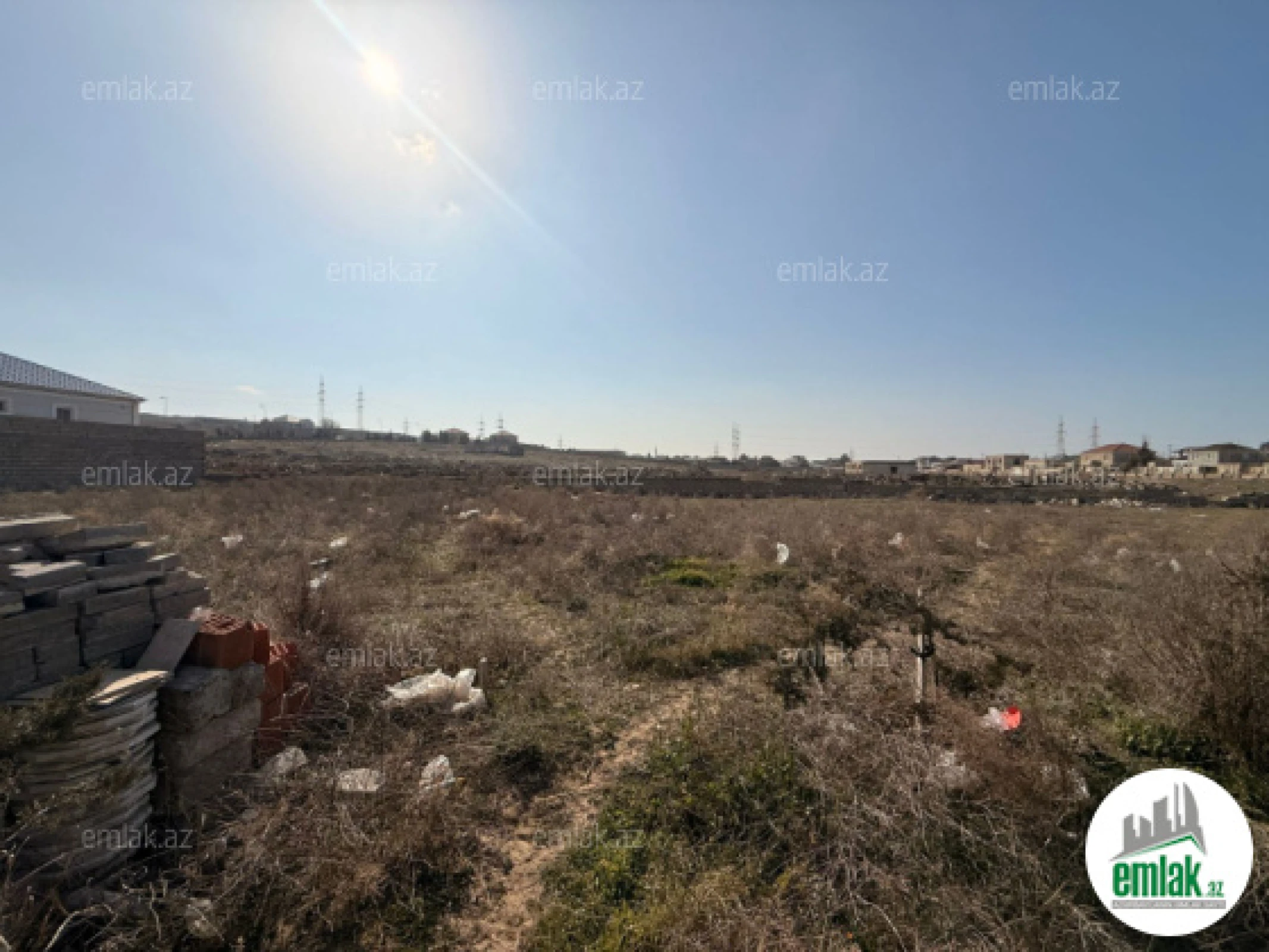 Satılır torpaq sahəsi 12 m²