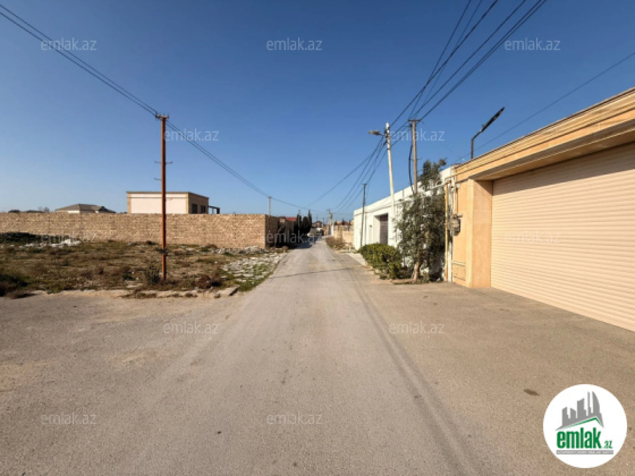 Satılır torpaq sahəsi 12 m²