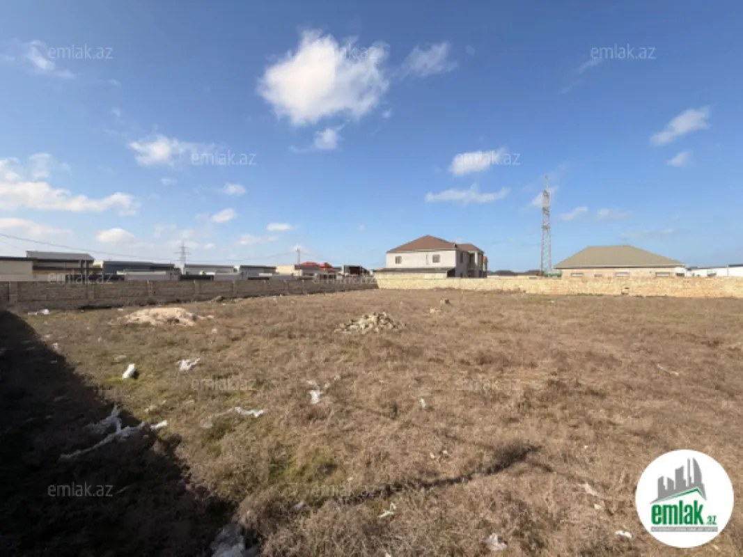 Satılır torpaq sahəsi 12 m²