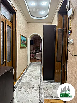Satılır 3 otaqlı köhnə tikili 88 m²