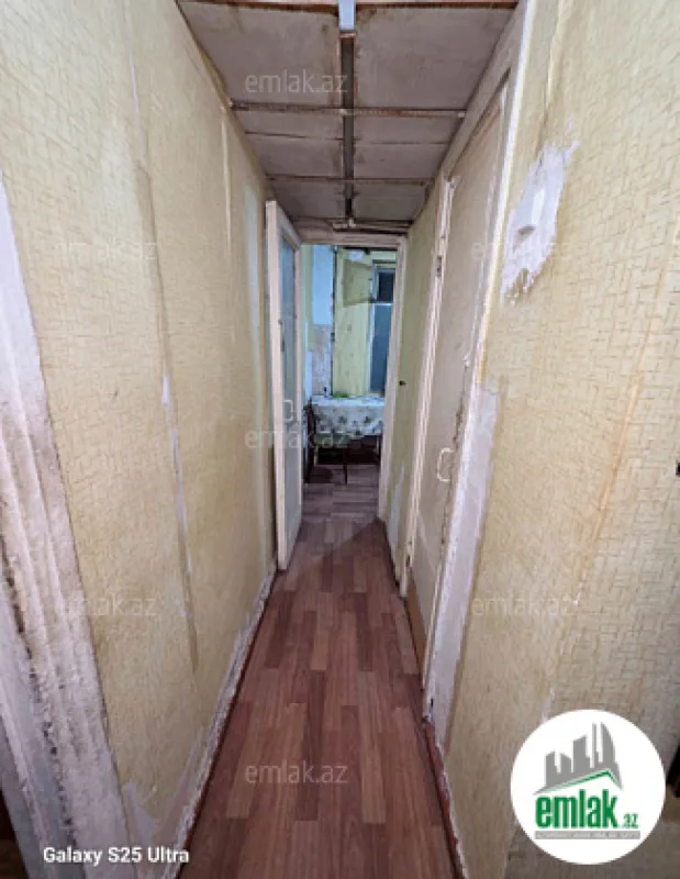 Satılır 1 otaqlı köhnə tikili 35 m²