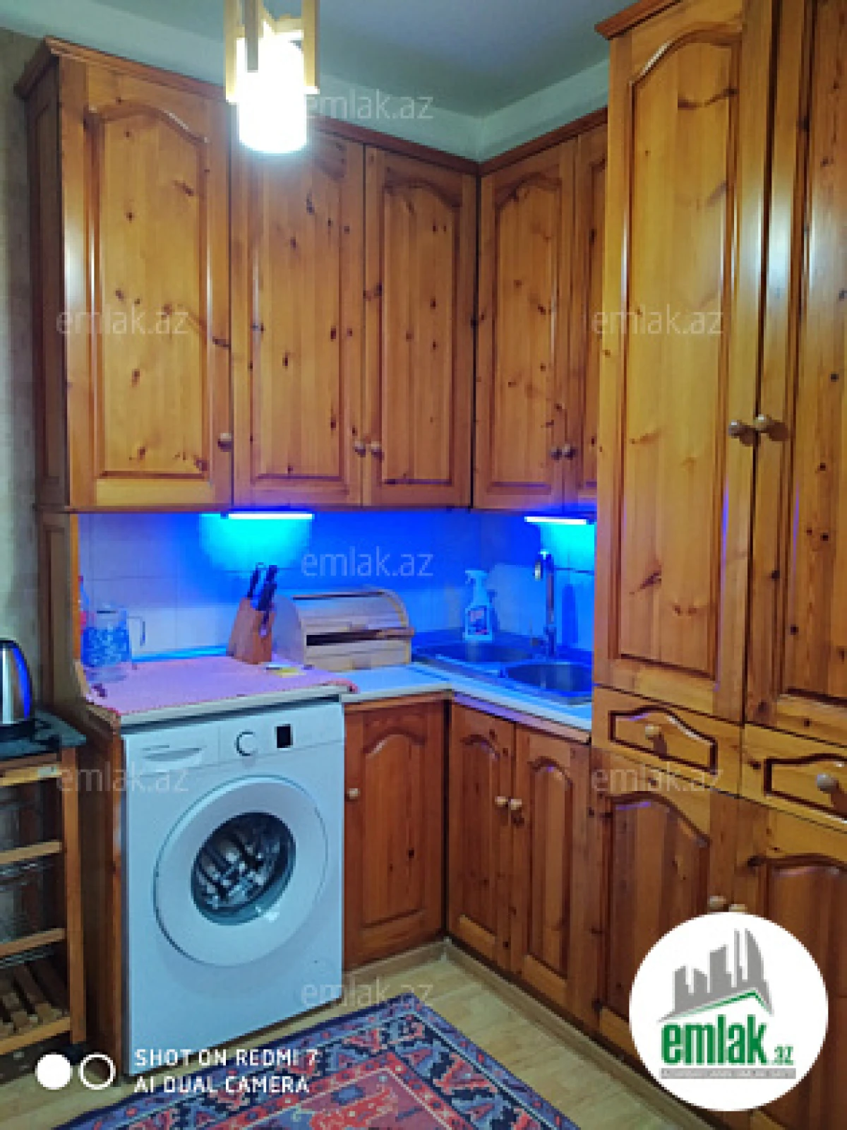 Satılır 4 otaqlı köhnə tikili 123 m²