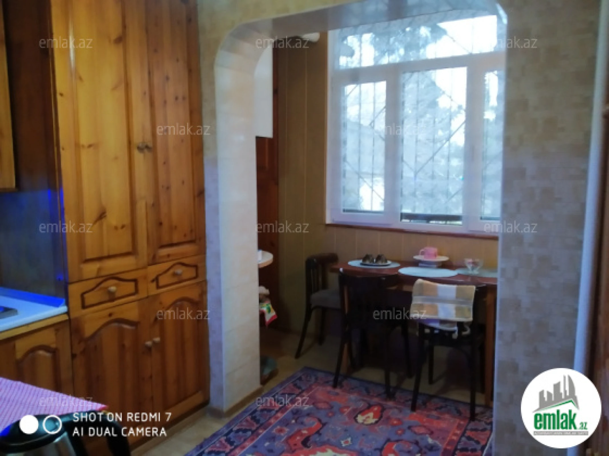 Satılır 4 otaqlı köhnə tikili 123 m²