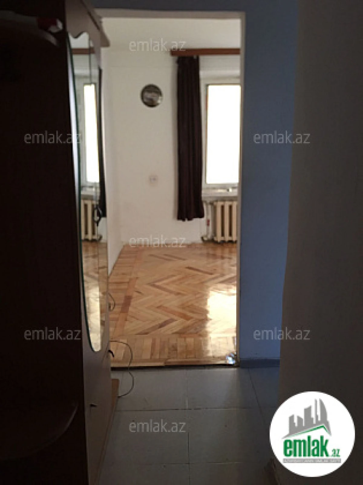 Satılır 1 otaqlı köhnə tikili 35 m²