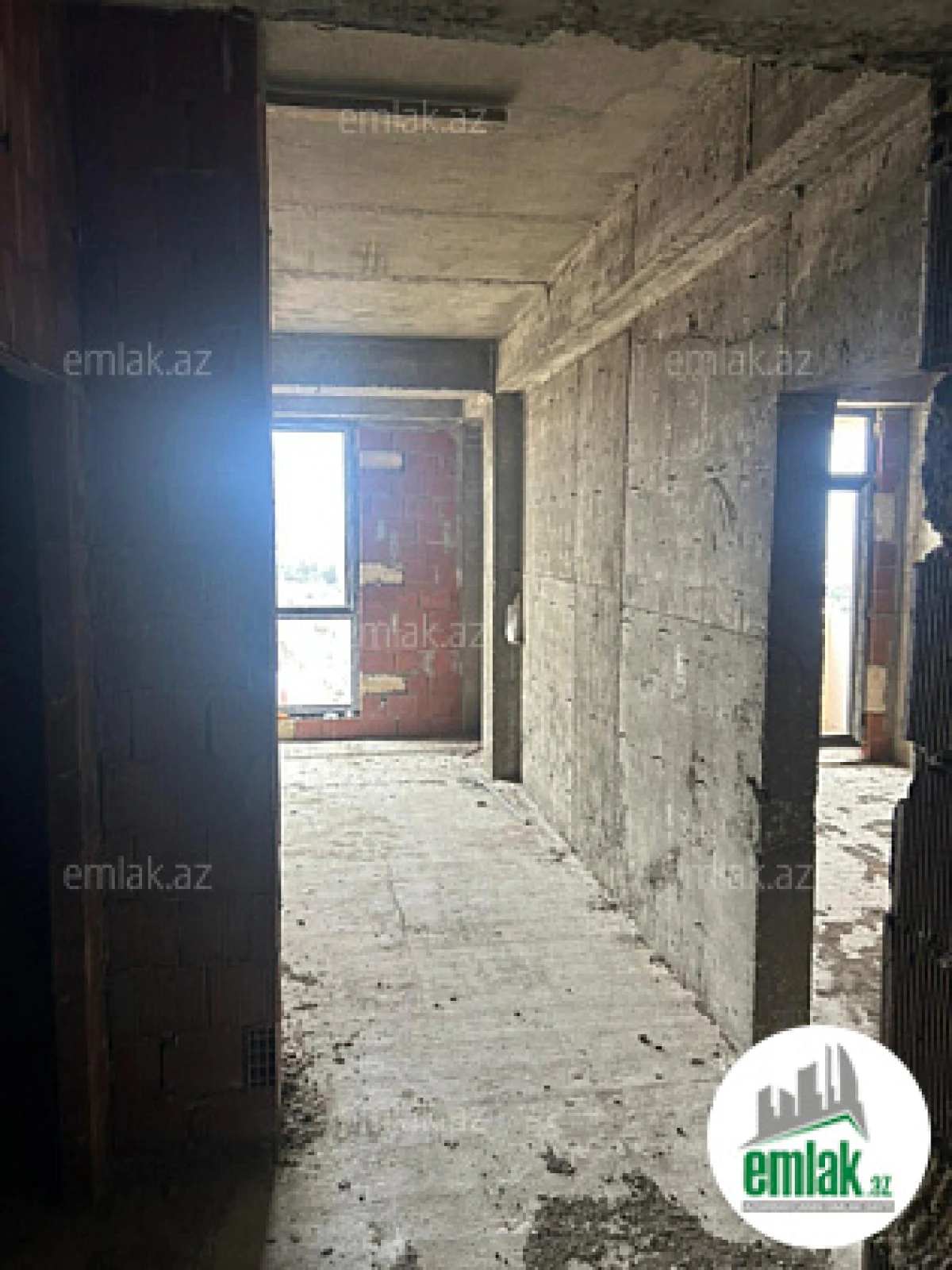 Satılır 1 otaqlı yeni tikili 50 m²