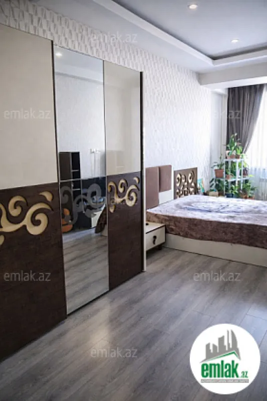 Satılır 3 otaqlı yeni tikili 105 m²