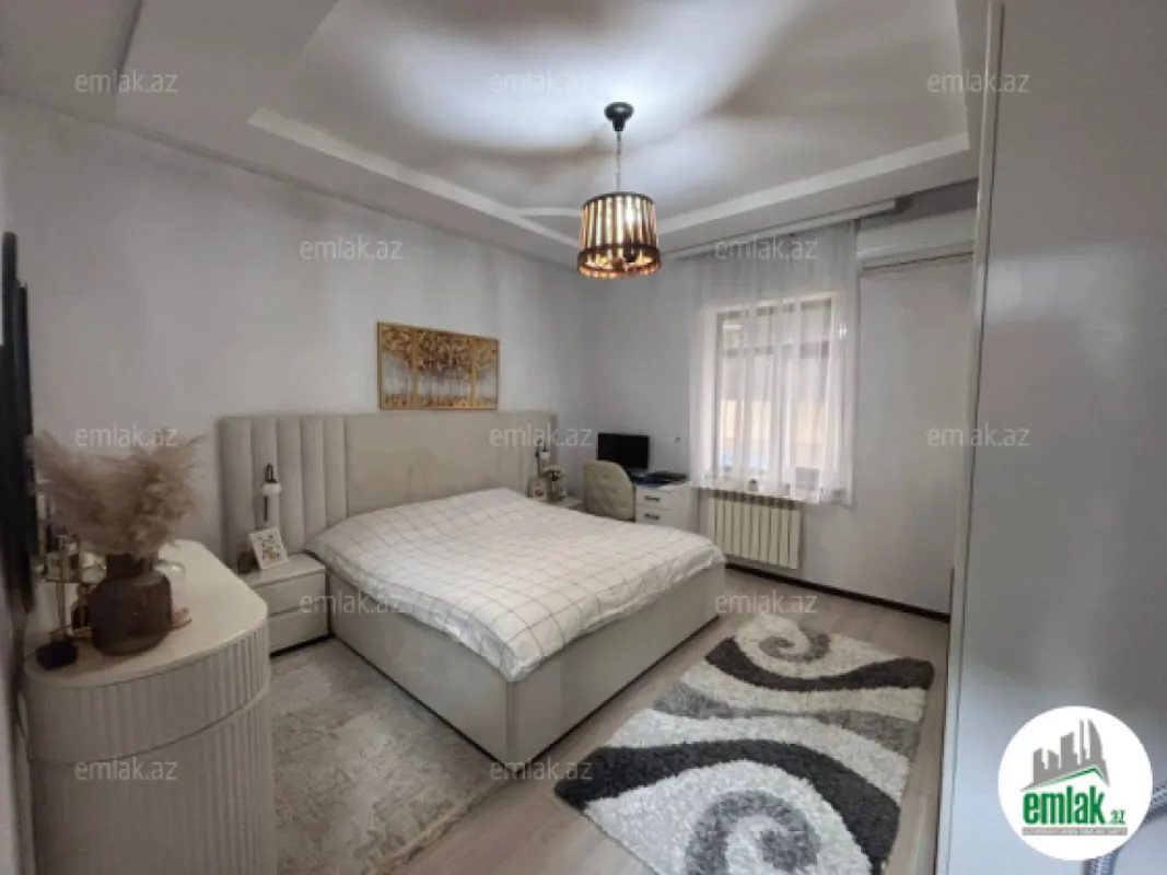 Satılır 4 otaqlı həyət evi 150 m²