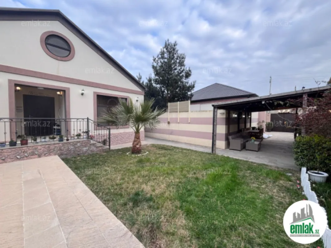 Satılır 4 otaqlı həyət evi 150 m²