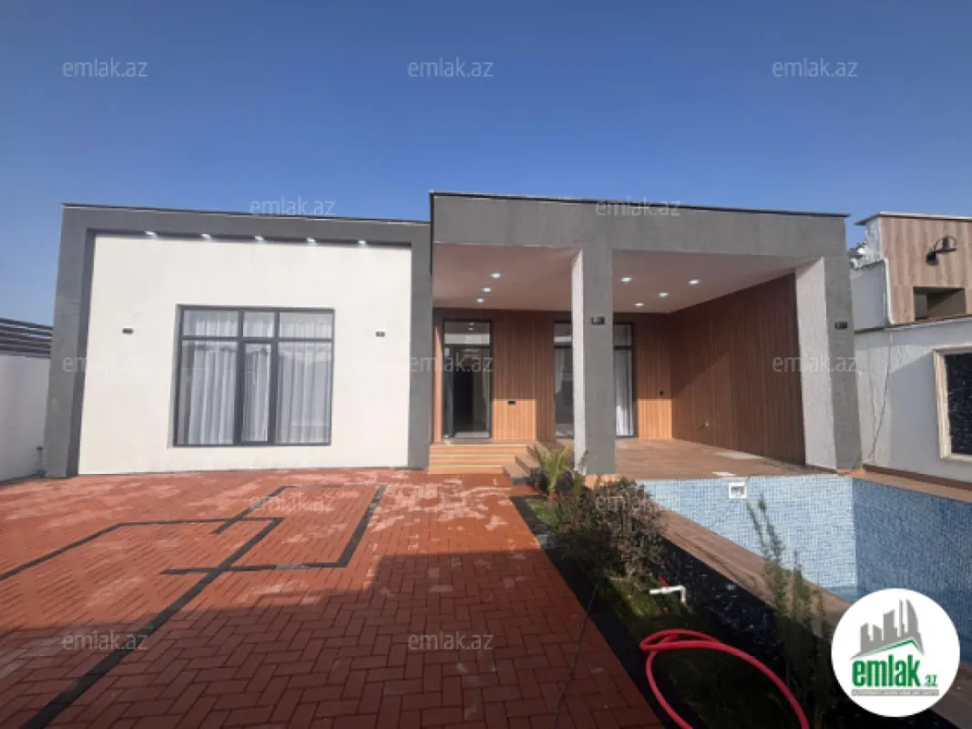 Satılır 4 otaqlı mənzil 145 m²