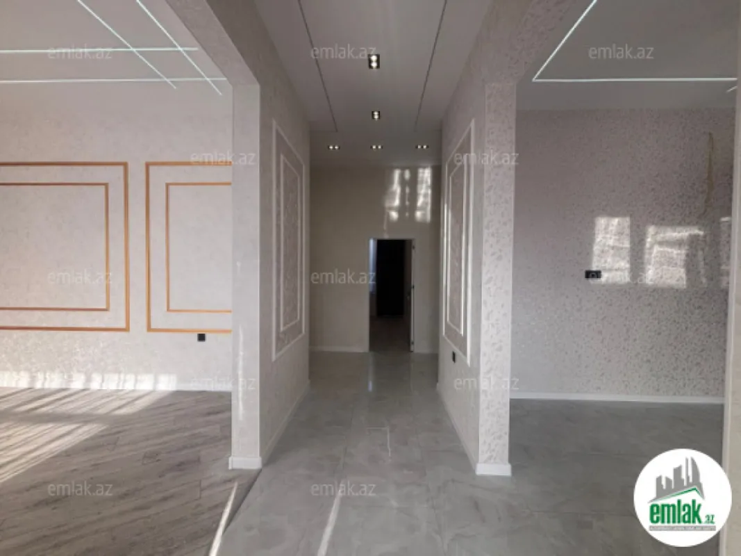 Satılır 4 otaqlı mənzil 145 m²