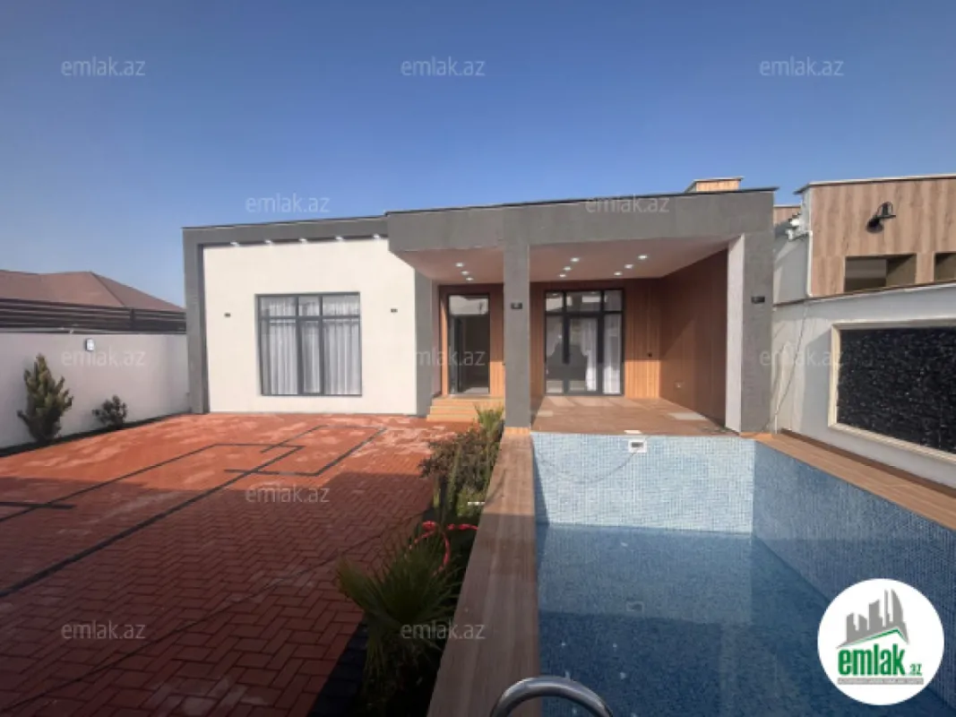 Satılır 4 otaqlı mənzil 145 m²