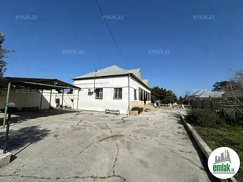 Satılır 4 otaqlı mənzil 180 m² — Bakı 4 otaq 180.00 m²
