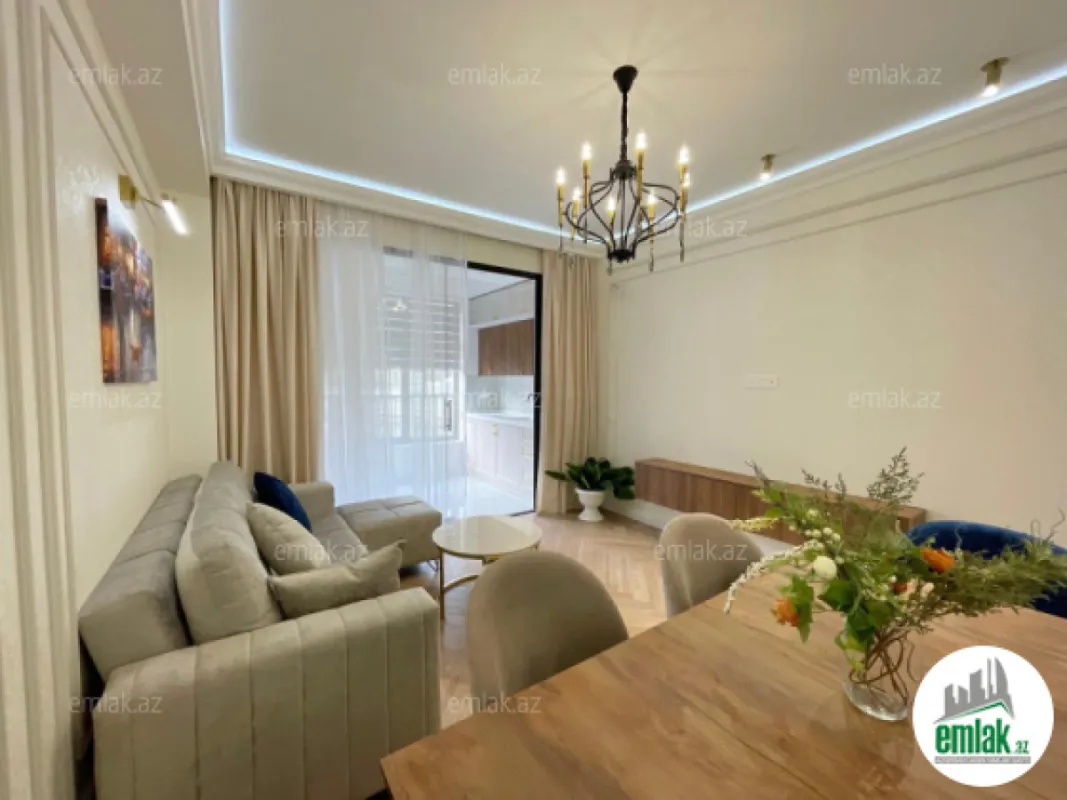 Satılır 3 otaqlı yeni tikili 85 m²