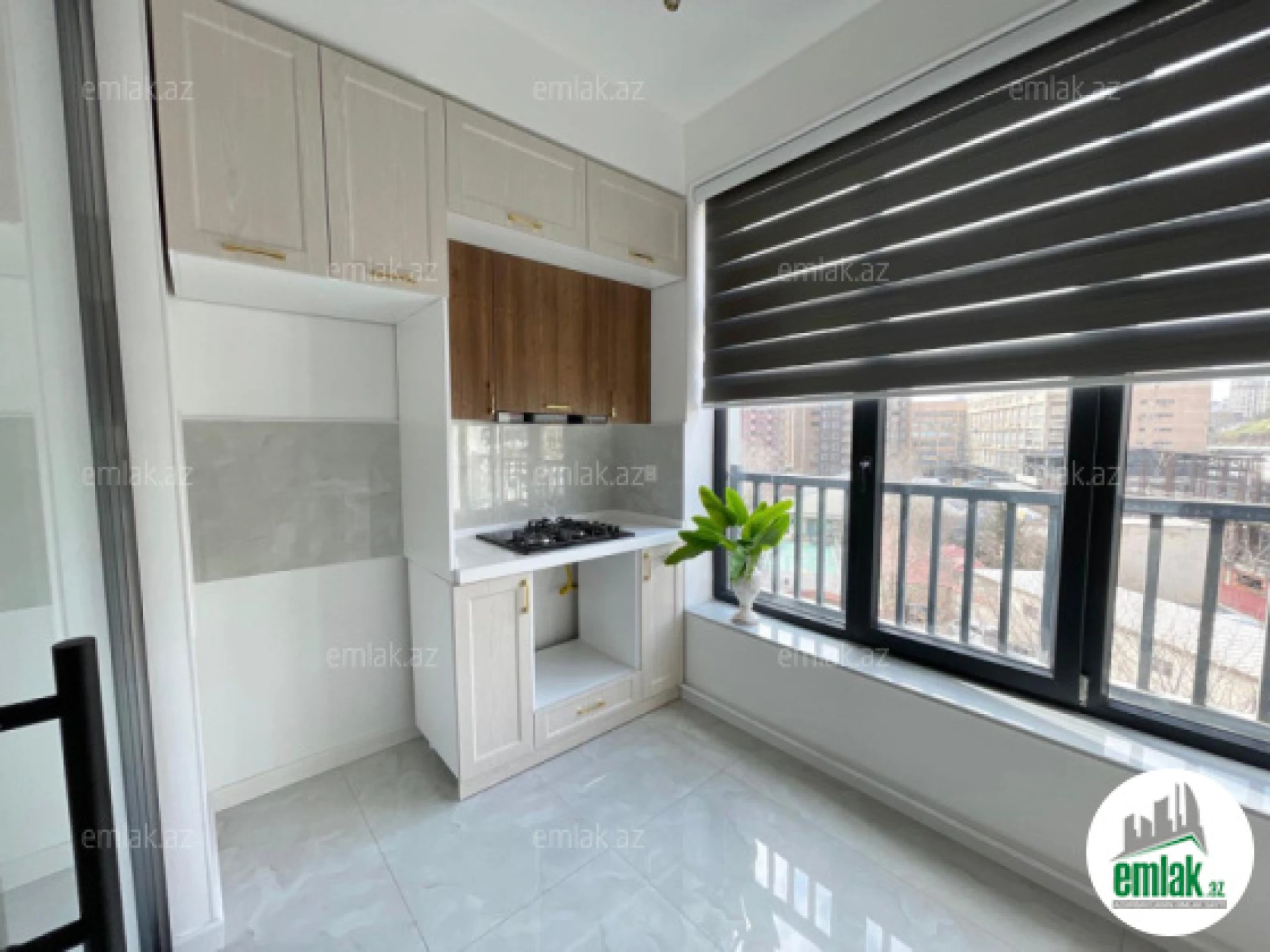 Satılır 3 otaqlı yeni tikili 85 m²