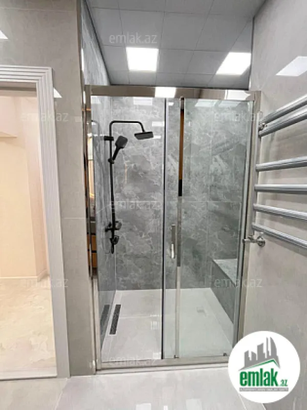 Satılır 3 otaqlı yeni tikili 85 m²