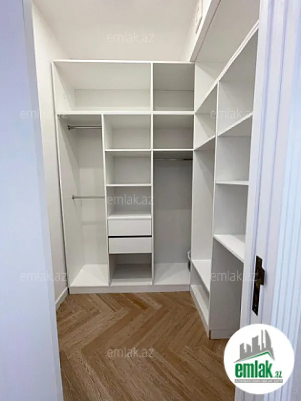 Satılır 3 otaqlı yeni tikili 85 m²