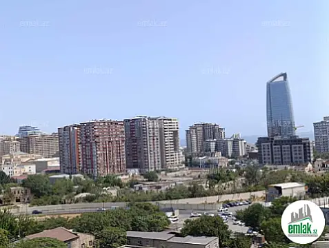Satılır 2 otaqlı yeni tikili 84 m²