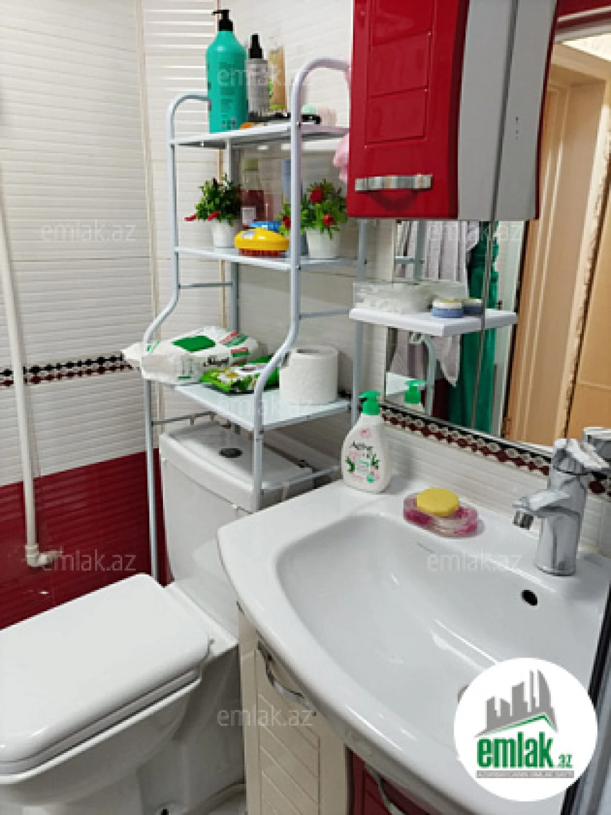 Satılır 3 otaqlı köhnə tikili 55 m²