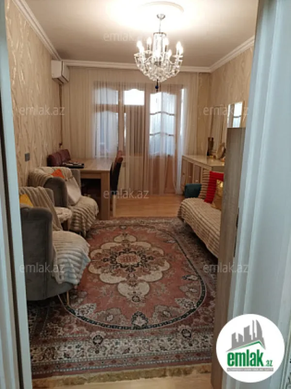 Satılır 3 otaqlı köhnə tikili 55 m²