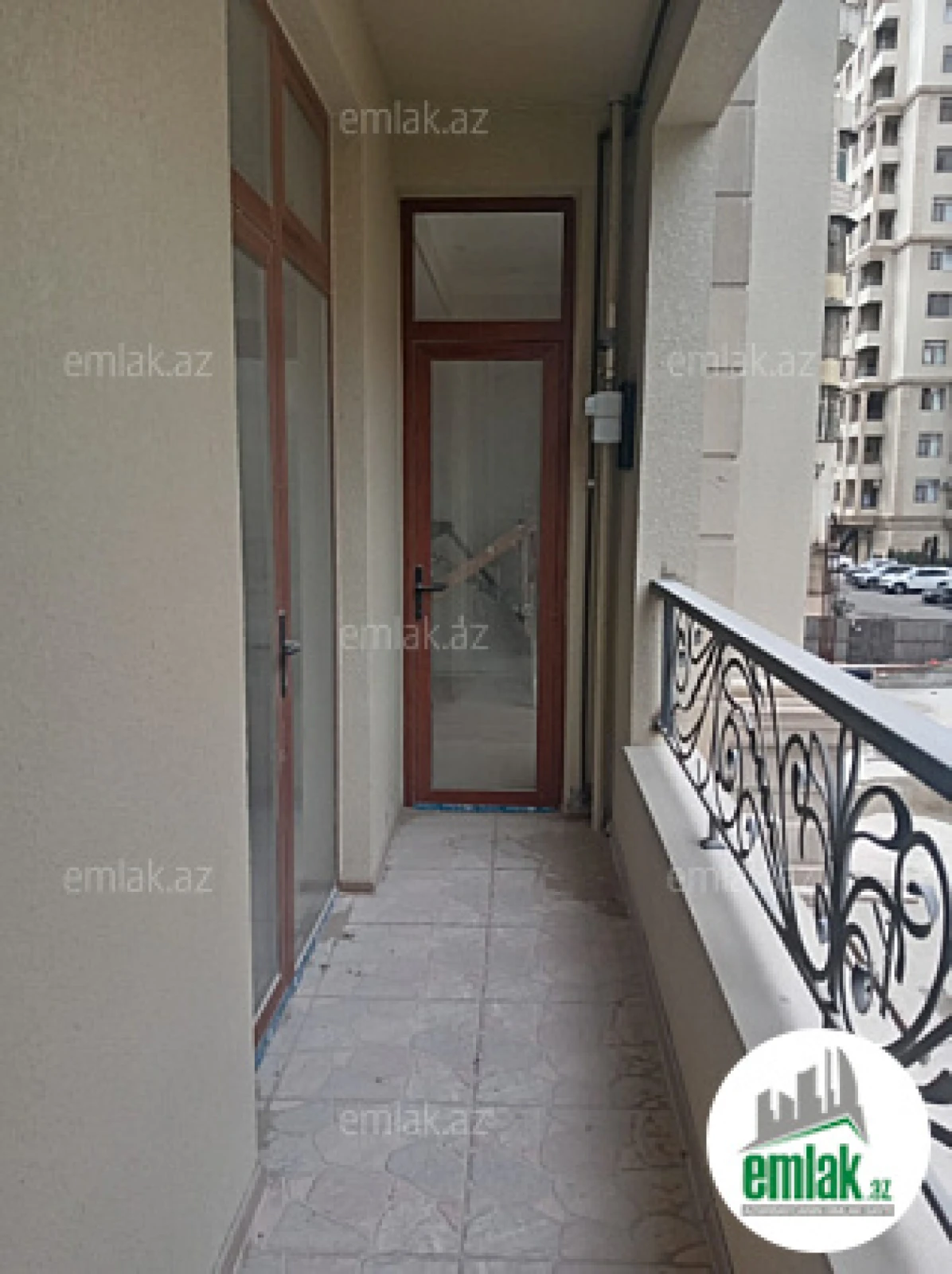 Satılır 2 otaqlı yeni tikili 99 m²