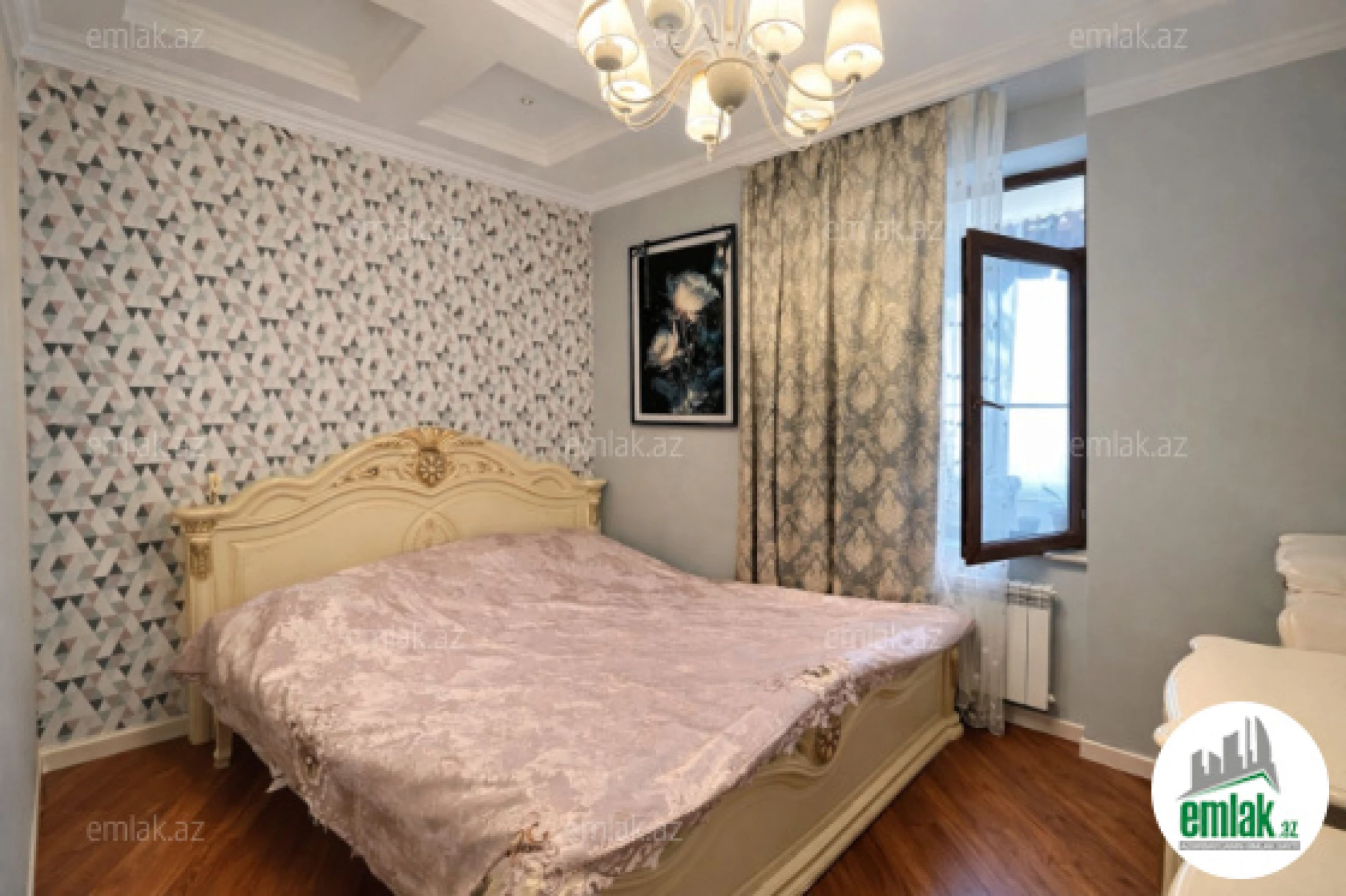 Satılır 3 otaqlı yeni tikili 108 m²