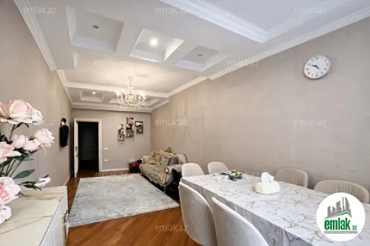 Satılır 3 otaqlı yeni tikili 108 m²