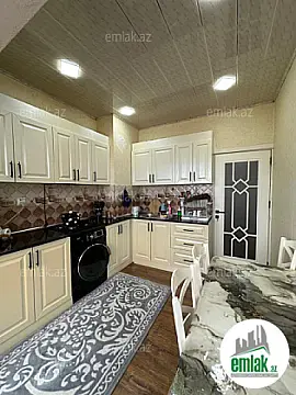 Satılır 3 otaqlı yeni tikili 72 m²