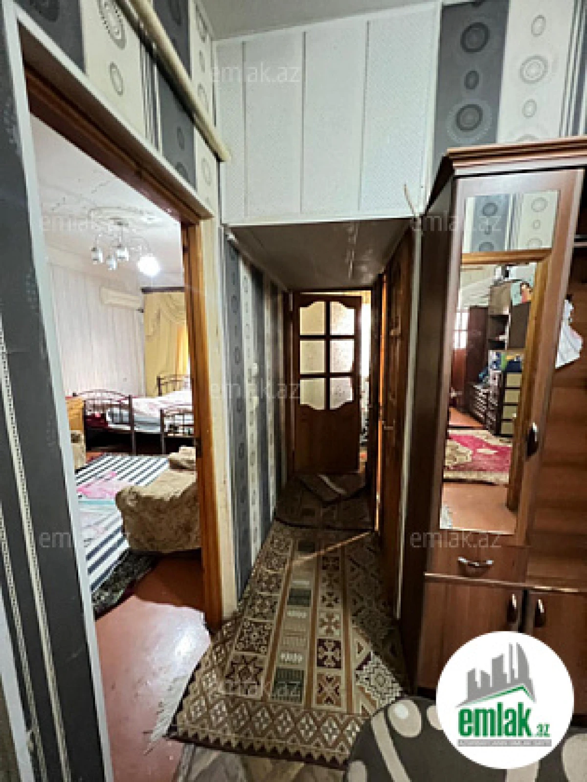 Satılır 2 otaqlı köhnə tikili 60 m²