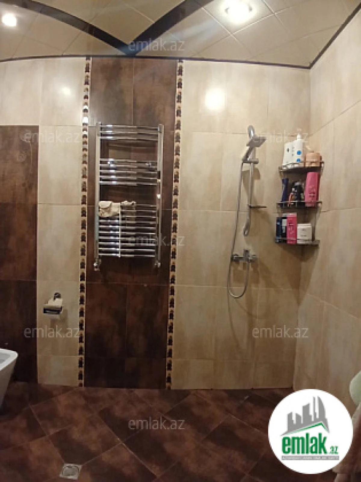 Satılır 3 otaqlı yeni tikili 117 m²