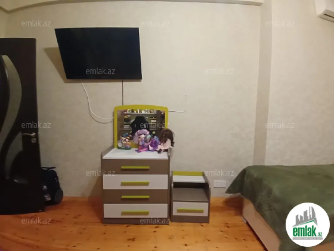 Satılır 3 otaqlı yeni tikili 117 m²