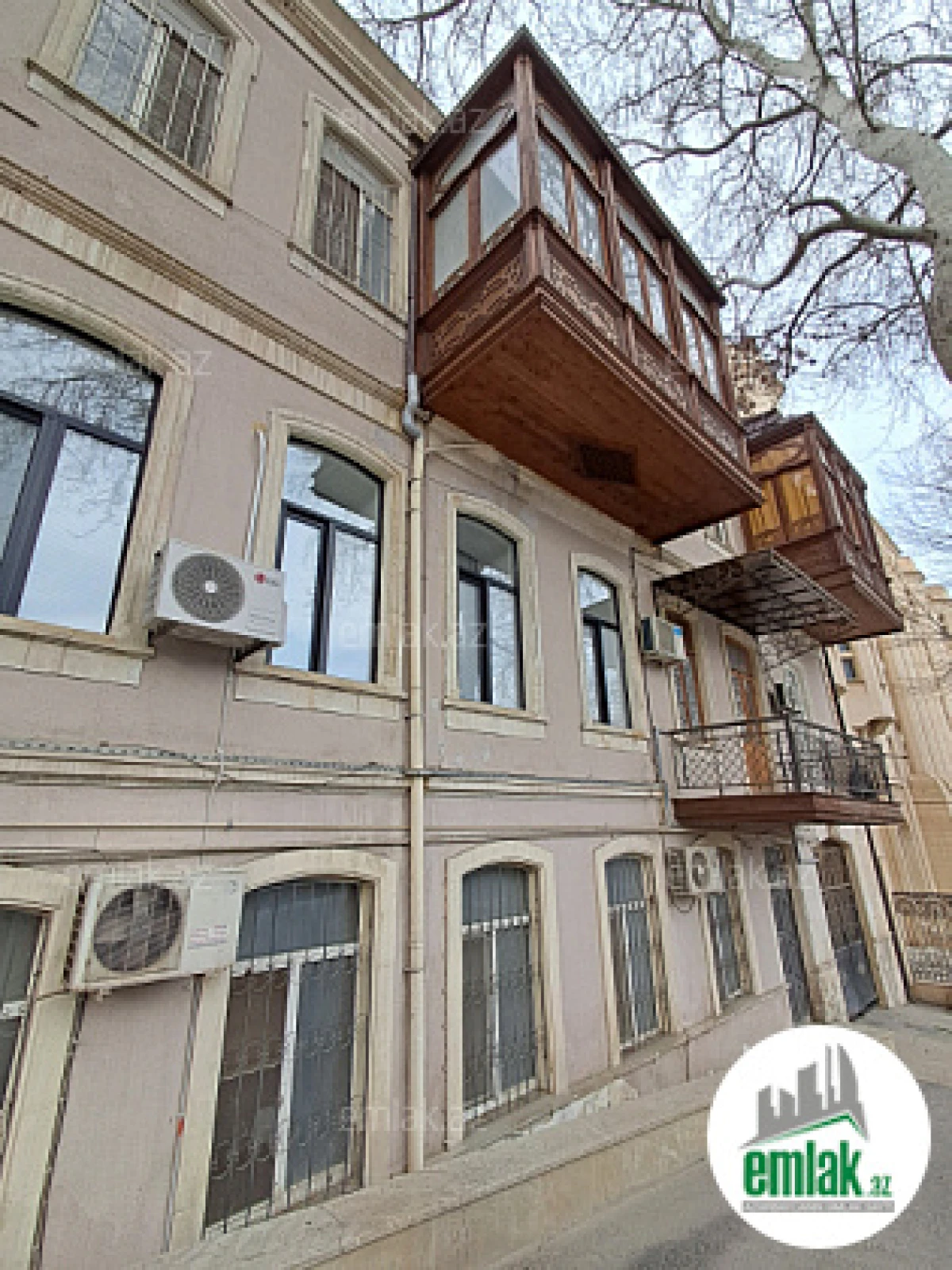 Satılır 1 otaqlı köhnə tikili 8 m²