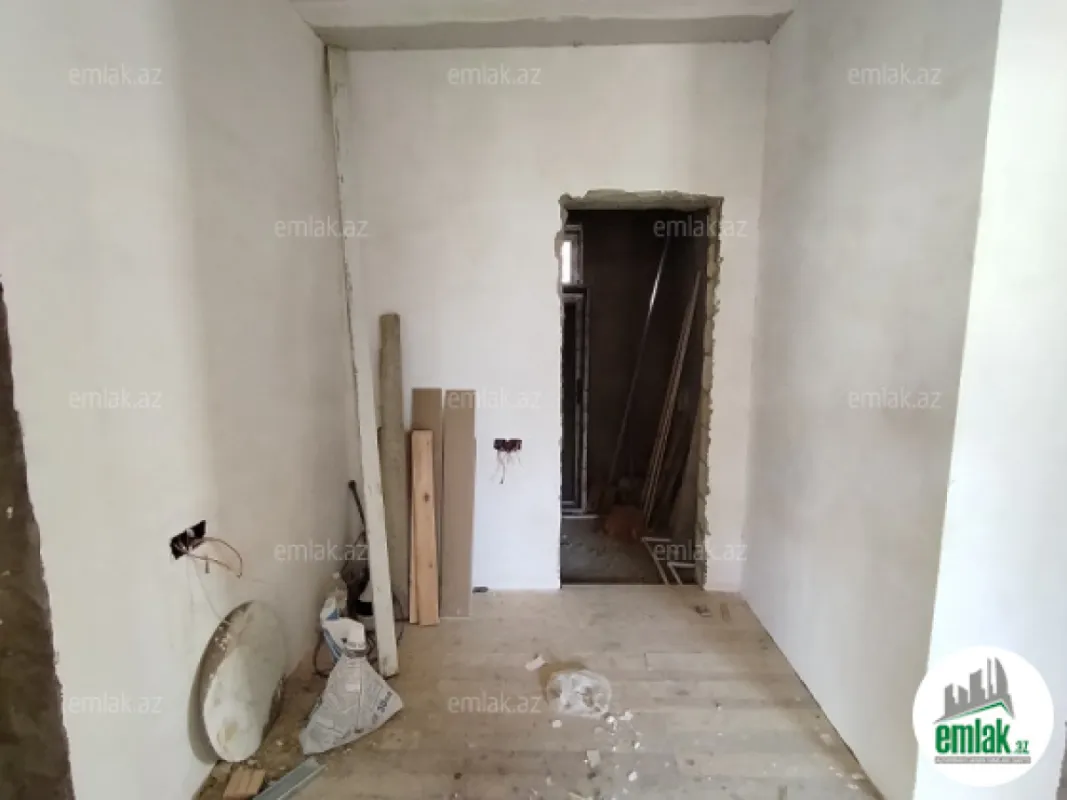 Satılır 3 otaqlı həyət evi 140 m²