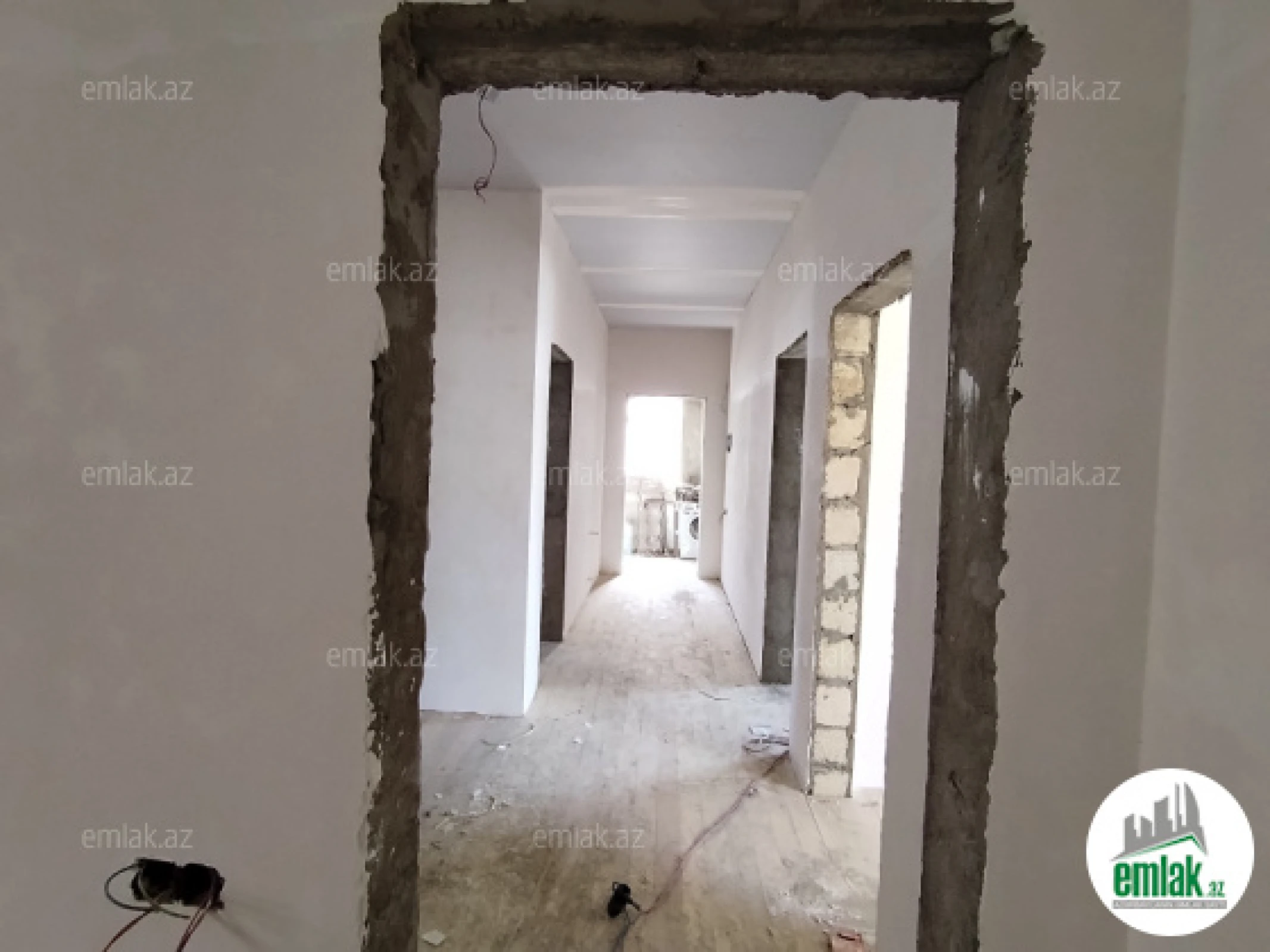 Satılır 3 otaqlı həyət evi 140 m²