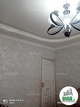 Satılır 4 otaqlı həyət evi 200 m²