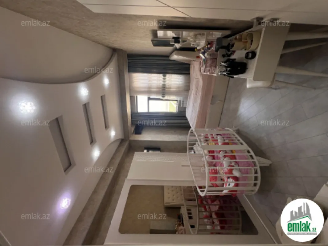 Satılır 3 otaqlı yeni tikili 117 m²