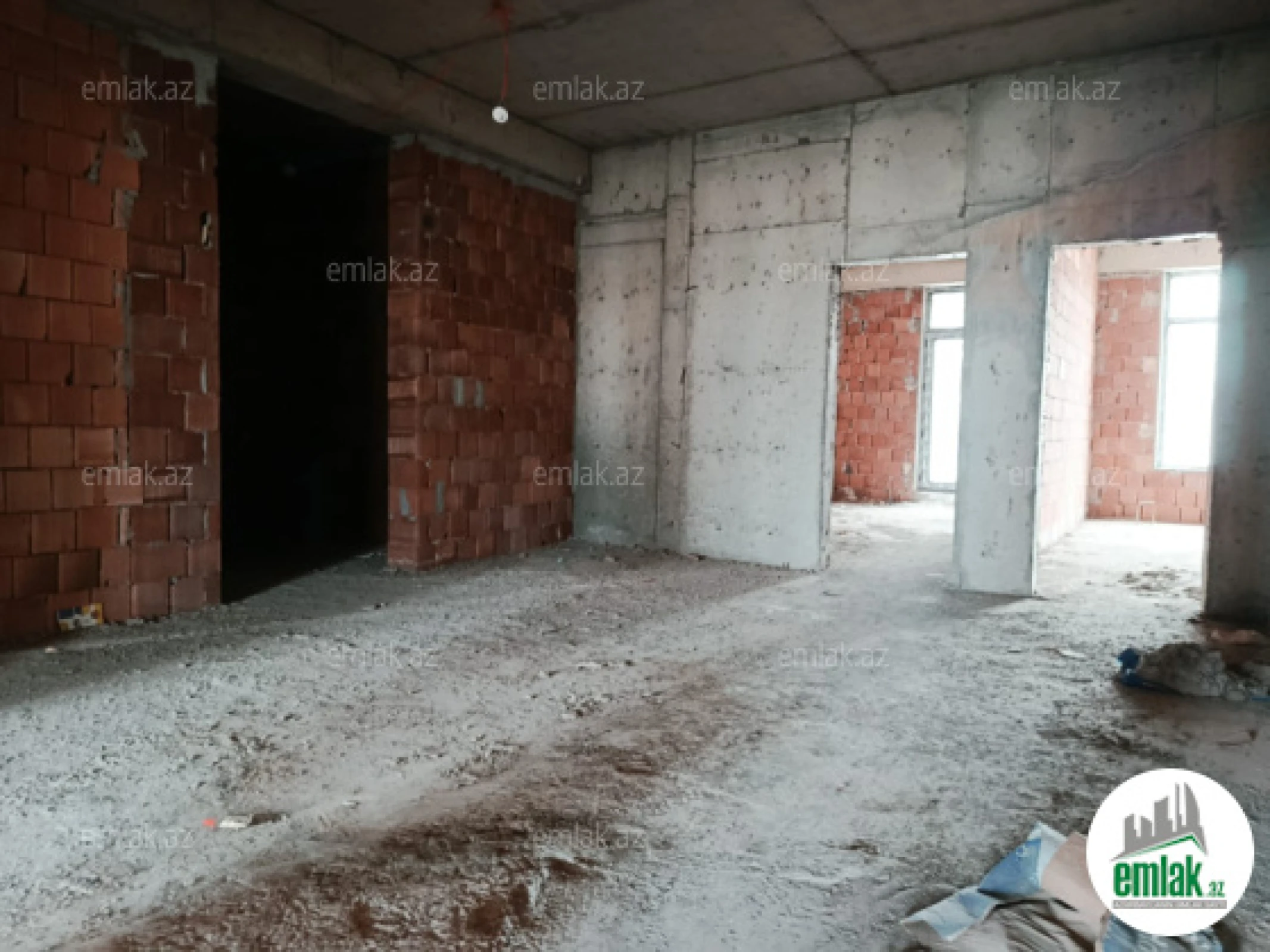 Satılır 4 otaqlı yeni tikili 181 m²